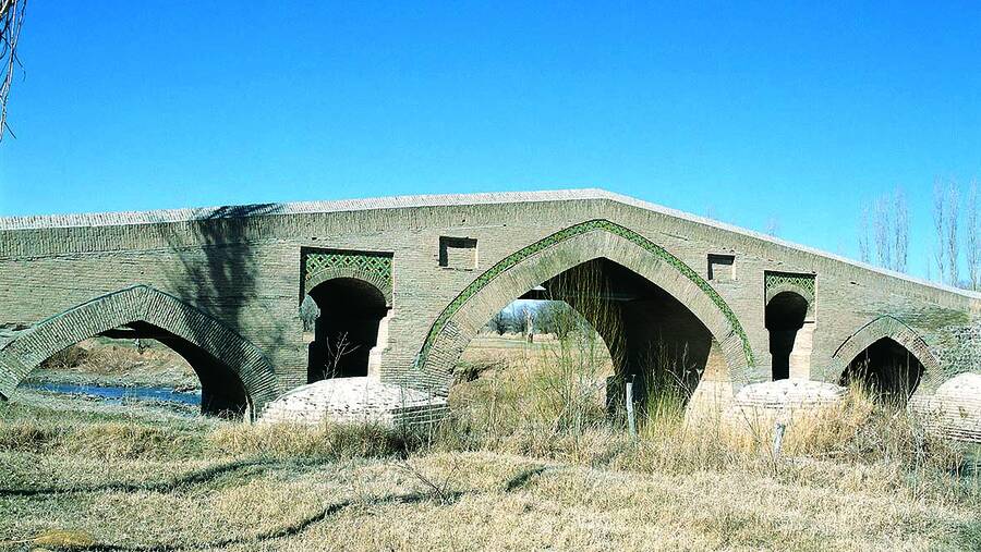 Pol-e Sardar in Zanjan